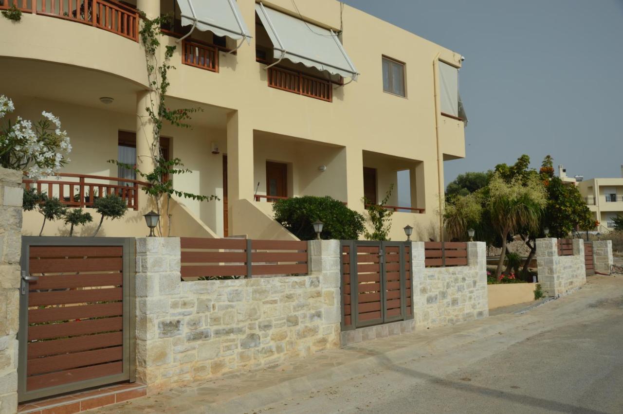 Dina Apartments Skaleta Exteriér fotografie